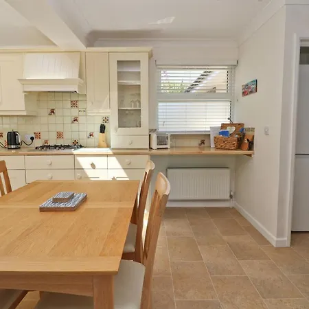 Holiday Home With Estuary Views, Parking & Balcony Padstow Exterior foto